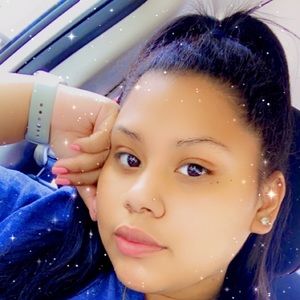 Meet your Posher, Ariana